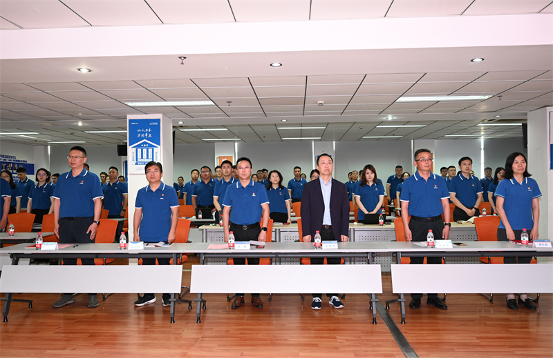 ���ۺ�ɫ���� ������������  ����PG���ӹ�����˾��ί�ٿ���һȫ�嵳Ա�ۻ�