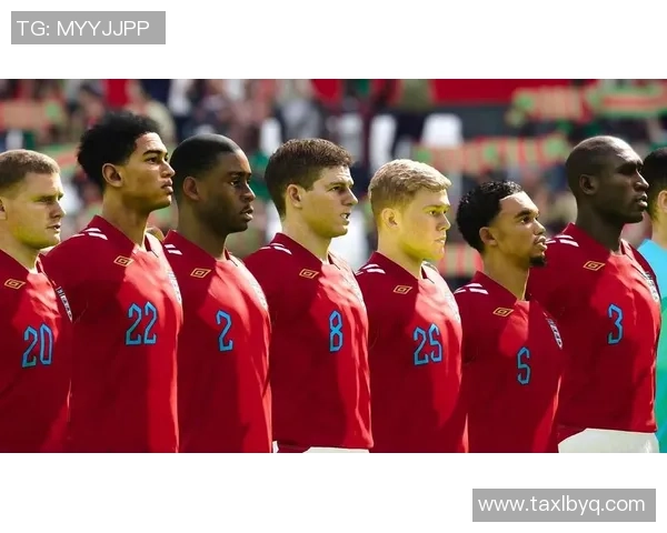 穿上4号球衣的足球明星们：从经典到现役的中场指挥官和防守巨星