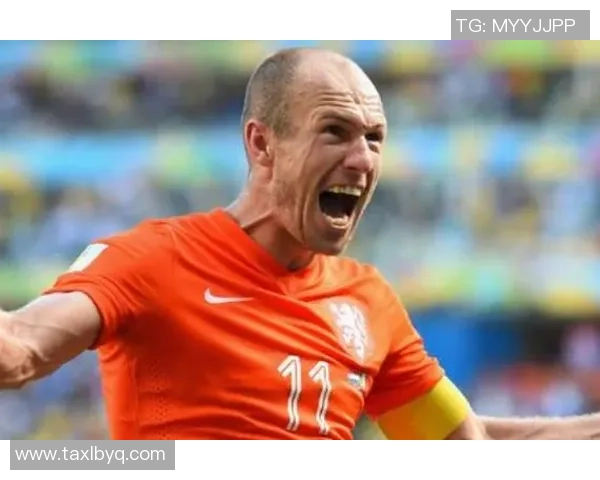 荷兰足球巨星荣膺足球先生背后故事及其辉煌成就解析